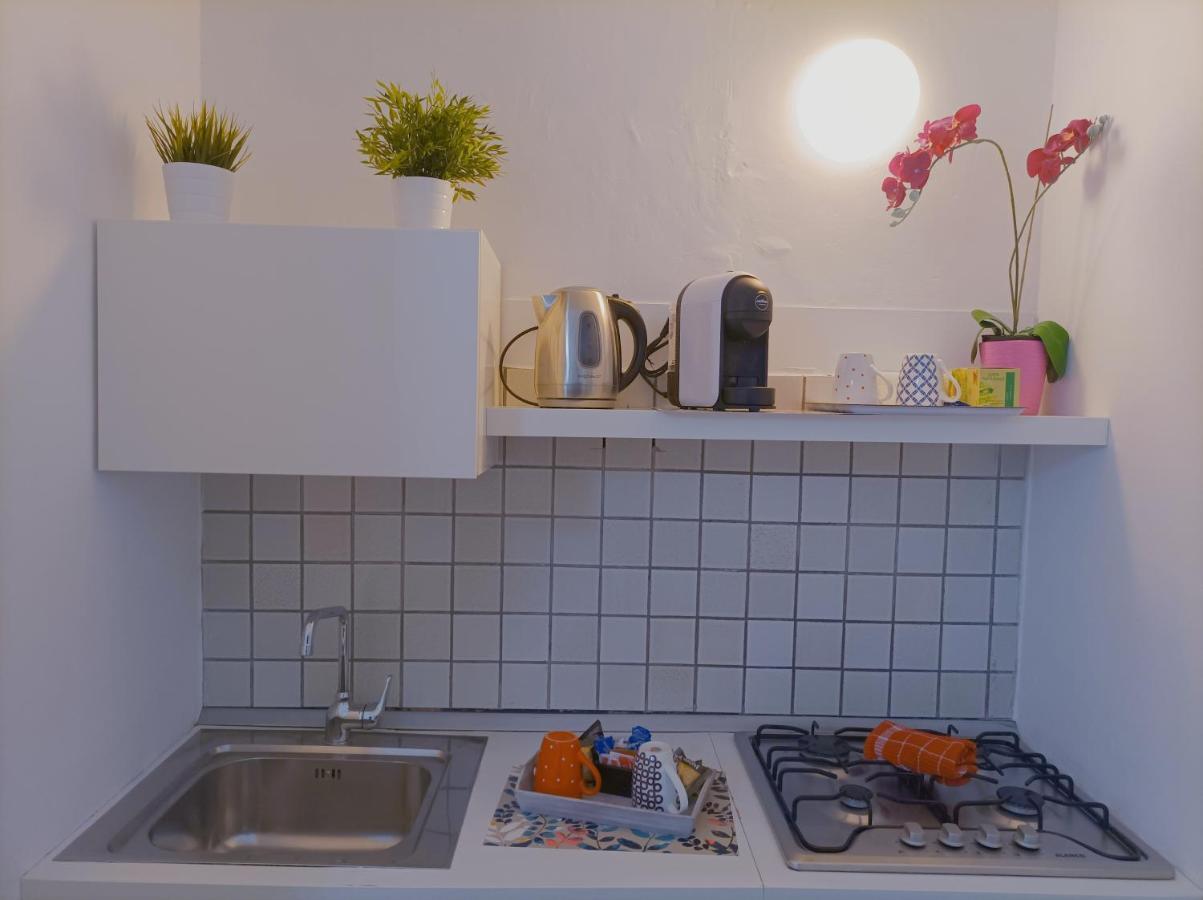 Agora Apartments - Casa Daniela ソレント エクステリア 写真